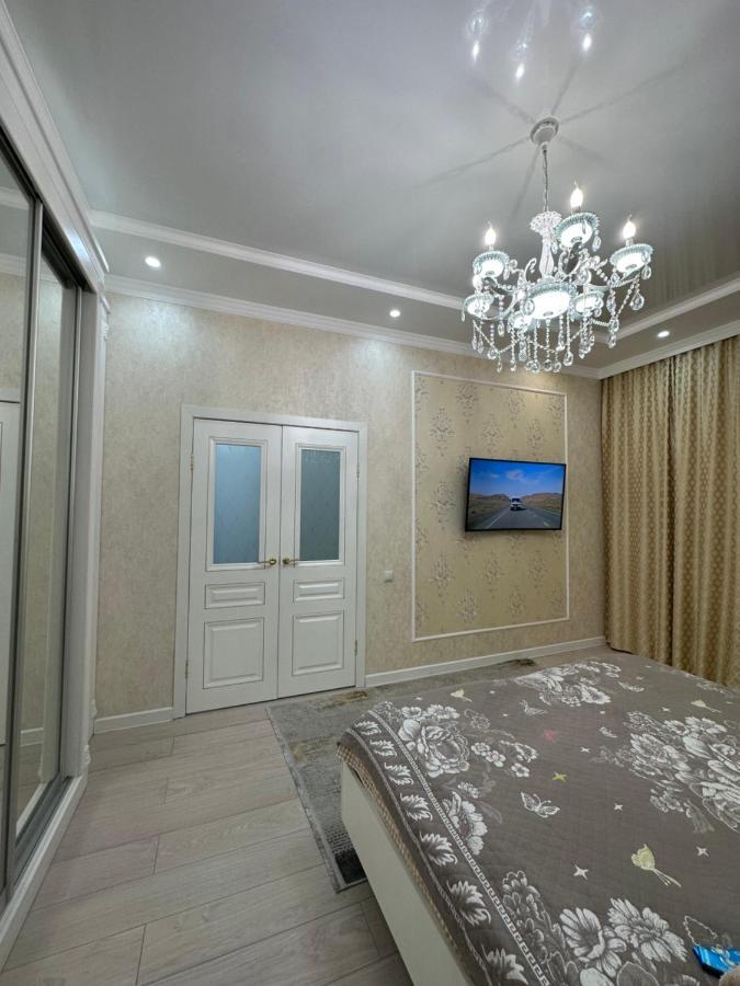1 Ком Апартаменты Хан Шатыр, Вблизи Байтерек, Сарыарка, Центральный Парк Akmola Esterno foto